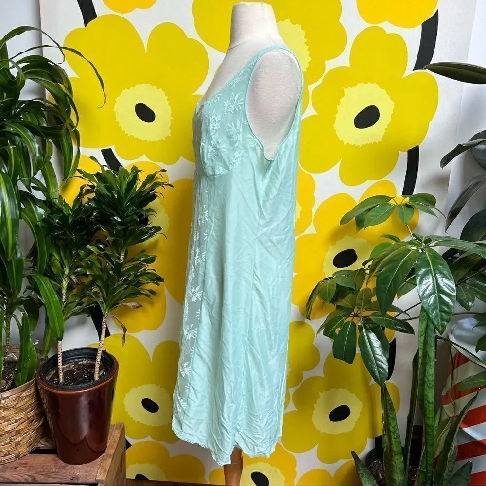 Dreamy 1950s Mint Green Satin Lace Embroidered Slip Lingerie Nightgown - Picture 4 of 9